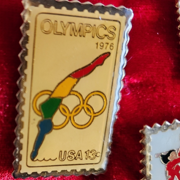 Olympic Post Office commemorative pins. - Picture 4 of 9